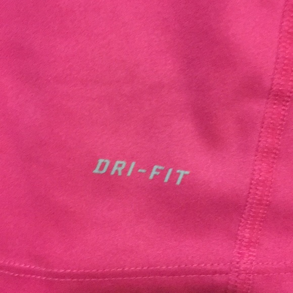 💗Hot Pink Nike Dri-Fit running tank top (S)💖 - Picture 5 of 5